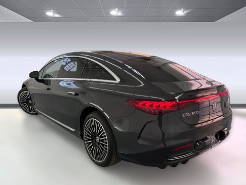 Certified 2023 Mercedes-Benz EQS 580 4MATIC Sedan image 3