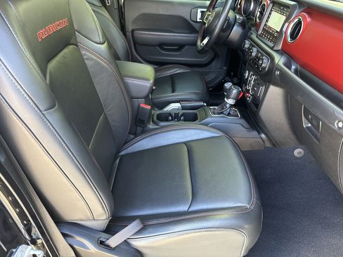 Used 2022 Jeep Gladiator Rubicon w/ LED Lighting Group image 16