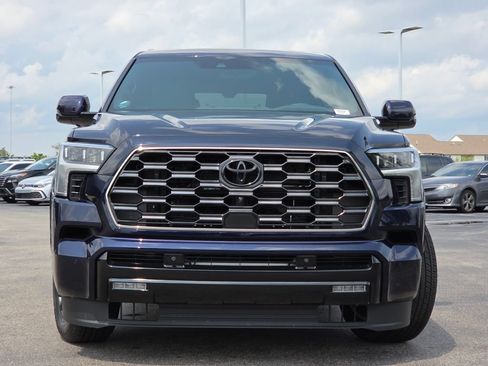 Used 2026 Toyota Sequoia Platinum AWD/4WD image 11
