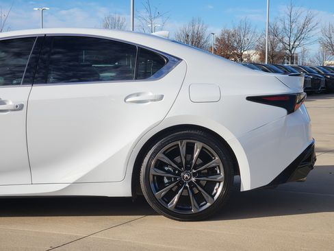 Certified 2023 Lexus IS 350 F Sport image 10