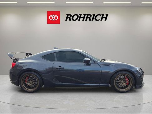 Used 2017 Subaru BRZ Limited w/ Performance Package image 6