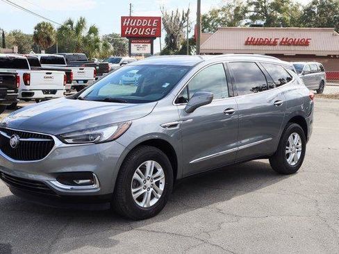 Used 2020 Buick Enclave Preferred w/ LPO, Floor Liner Package image 3