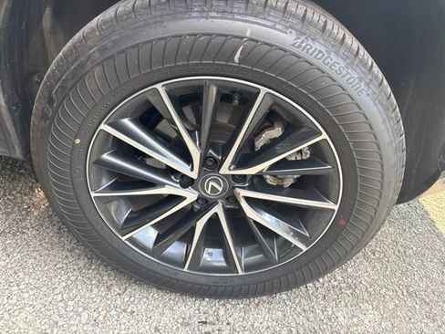 Used 2025 Lexus NX 250 FWD w/ Cold Area Package image 6