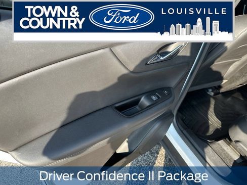 Used 2021 Chevrolet Blazer Premier w/ Driver Confidence II Package AWD/4WD image 9