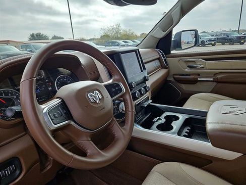 Used 2022 RAM 1500 Laramie image 13