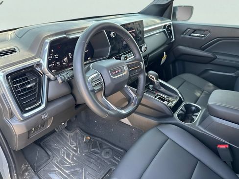 New 2026 GMC Canyon Elevation w/ Convenience Package RWD image 8