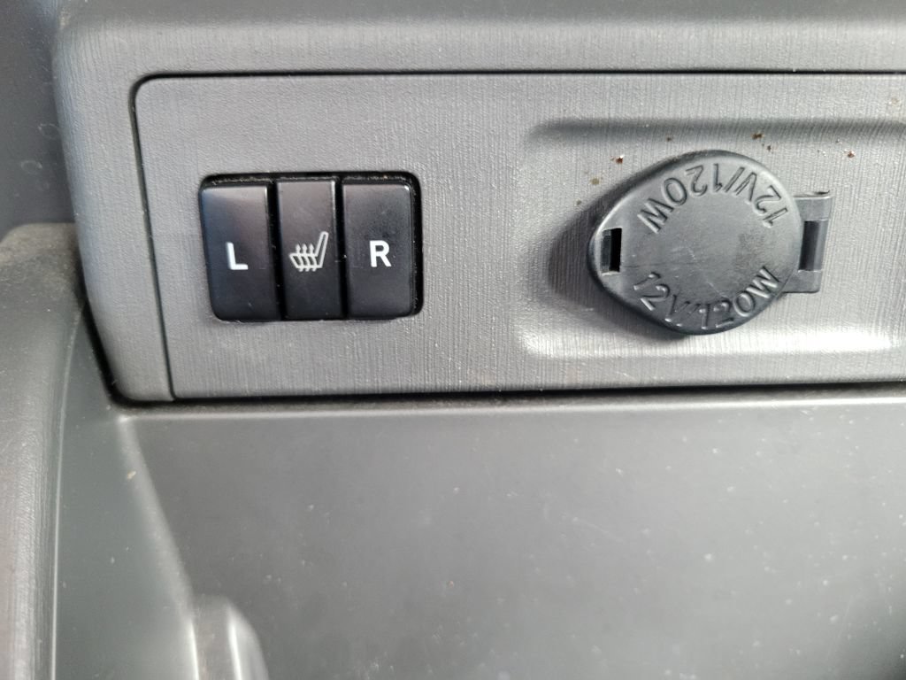 Used 2013 Toyota Prius V Five FWD image 37