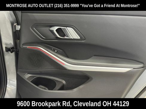 Used 2023 BMW 330i xDrive Sedan AWD/4WD image 45
