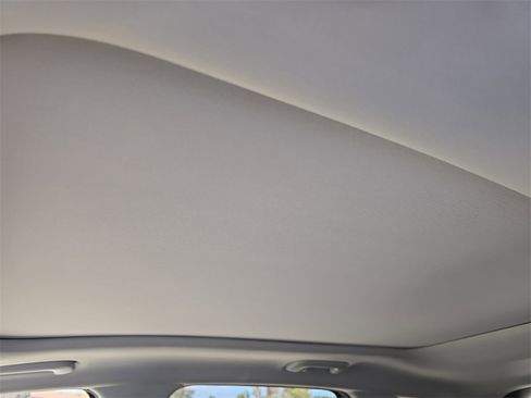 New 2026 Kia Sportage SX image 23