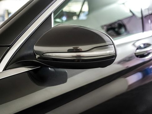 Certified 2022 Mercedes-Benz GLC 300 image 26