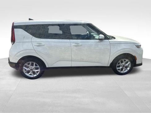 Used 2020 Kia Soul S image 27