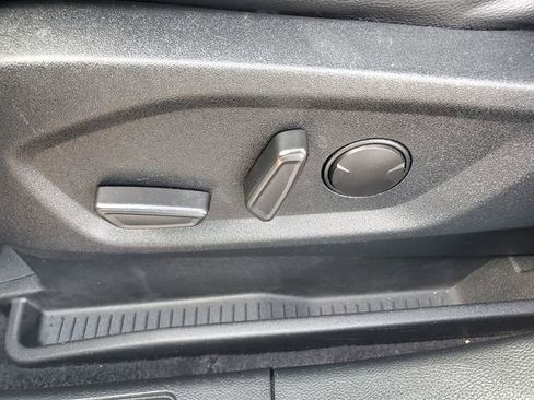 Used 2021 Ford Edge SEL image 14