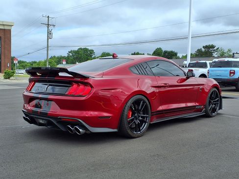 Used 2021 Ford Mustang Shelby GT500 w/ Technology Package RWD image 4