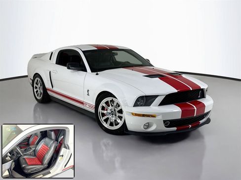 Used 2009 Ford Mustang Shelby GT500 RWD image 2