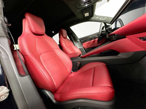 New 2025 Porsche Macan Turbo Electric image 29