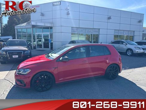 Used 2019 Volkswagen Golf 4-Door image 1