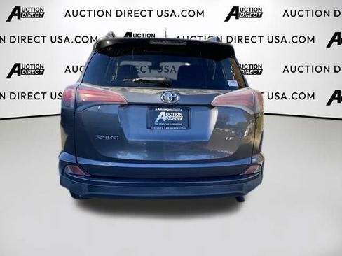 Used 2017 Toyota RAV4 LE image 10