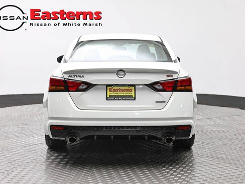 Used 2024 Nissan Altima 2.0 SR FWD image 6