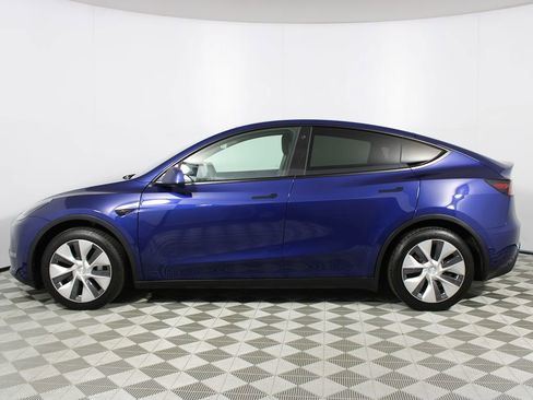 Used 2021 Tesla Model Y Long Range image 31