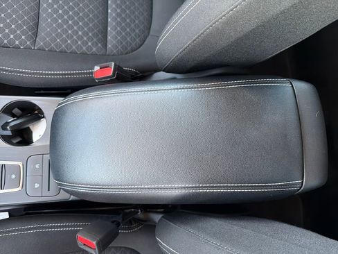 Used 2025 Ford Escape Active image 24