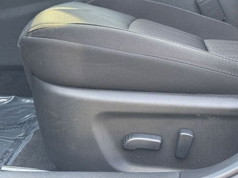 Used 2025 Nissan Altima 2.5 SV image 27