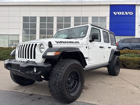 Used 2024 Jeep Wrangler Sport S image 41