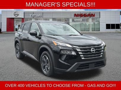 Used 2025 Nissan Rogue SV