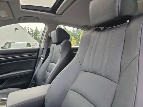 Used 2019 Honda Accord EX-L image 24