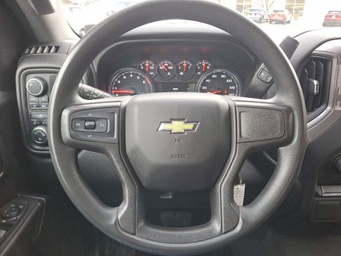 Used 2020 Chevrolet Silverado 1500 Custom w/ Custom Value Package image 19