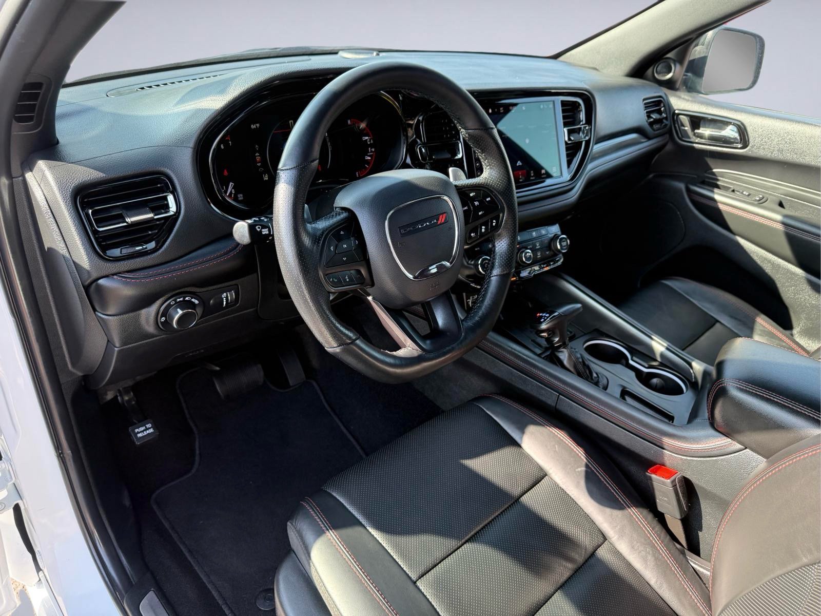 Used 2025 Dodge Durango GT AWD/4WD image 14