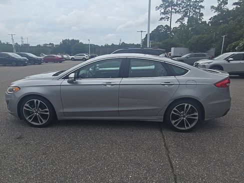 Used 2020 Ford Fusion Titanium AWD/4WD image 8