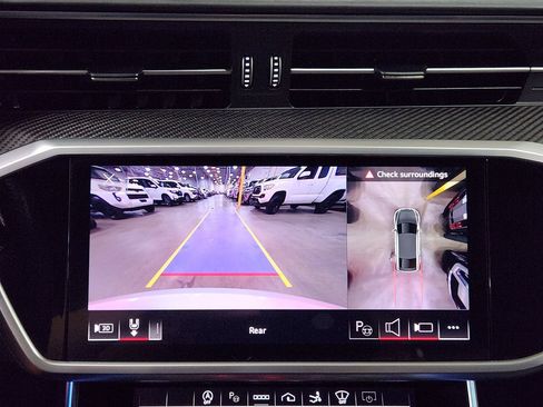 Used 2023 Audi RS 7 Sportback w/ Black Optic Package AWD/4WD image 35