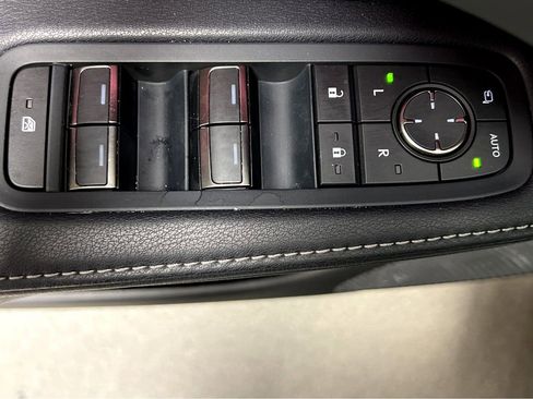 Certified 2023 Lexus RX 350 F Sport w/ Accessory Package AWD/4WD image 39