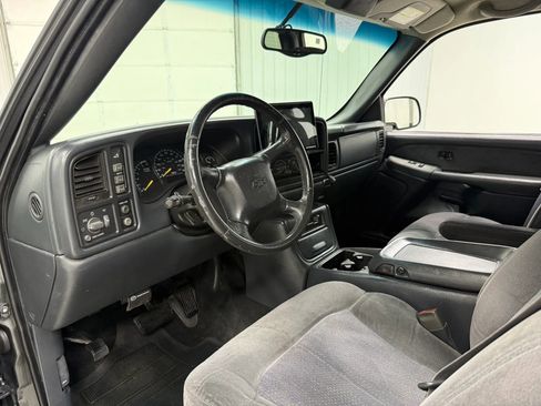 Used 2001 Chevrolet Silverado 2500 LS w/ Off-Road Skid Plate Pkg image 12
