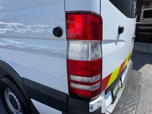 Used 2012 Mercedes-Benz Sprinter 2500 w/ Additional Battery Pkg image 37