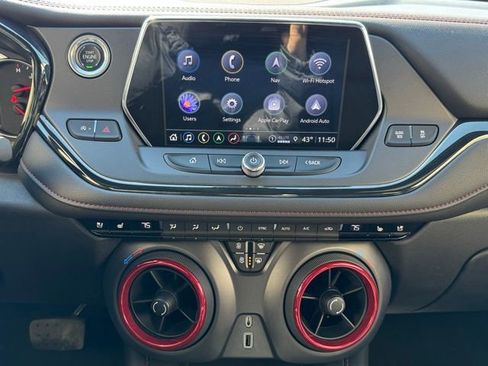 Used 2022 Chevrolet Blazer RS w/ Enhanced Convenience Package image 10