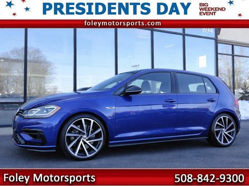 Used 2019 Volkswagen Golf R 4-Door image 1