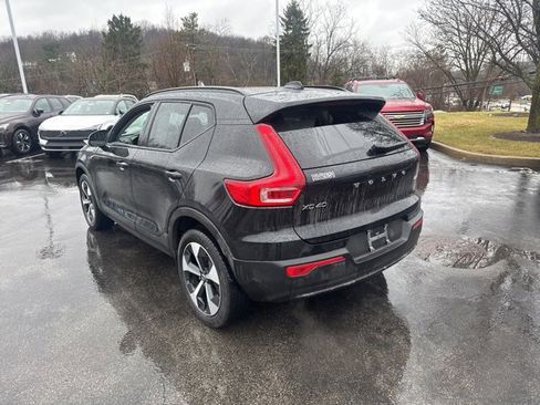 Used 2026 Volvo XC40 B5 Plus w/ Protection Package Premier image 5