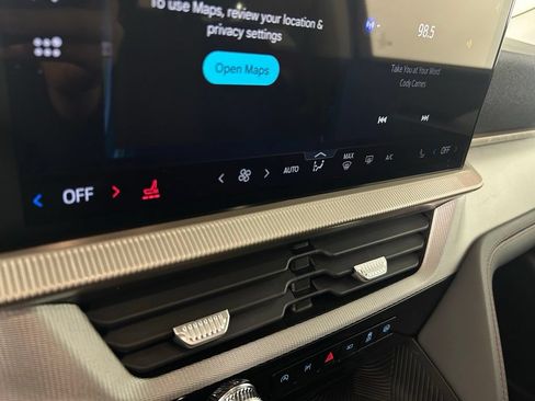 New 2026 Ford Explorer Active AWD/4WD image 9