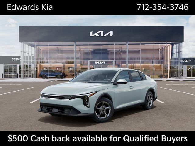 New 2026 Kia K4 FWD image 1
