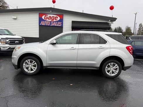 Used 2017 Chevrolet Equinox LT w/ Convenience Package image 3