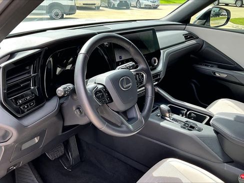 Used 2024 Lexus TX 350 FWD w/ Cold Weather Package image 18