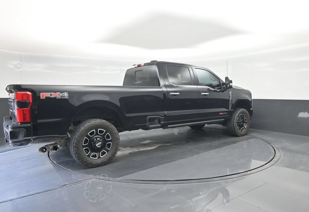 Used 2024 Ford F350 Platinum w/ FX4 Off-Road Package AWD/4WD image 15