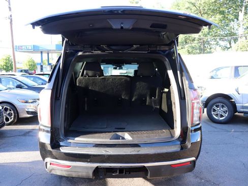 Used 2023 Chevrolet Suburban LT AWD/4WD image 53