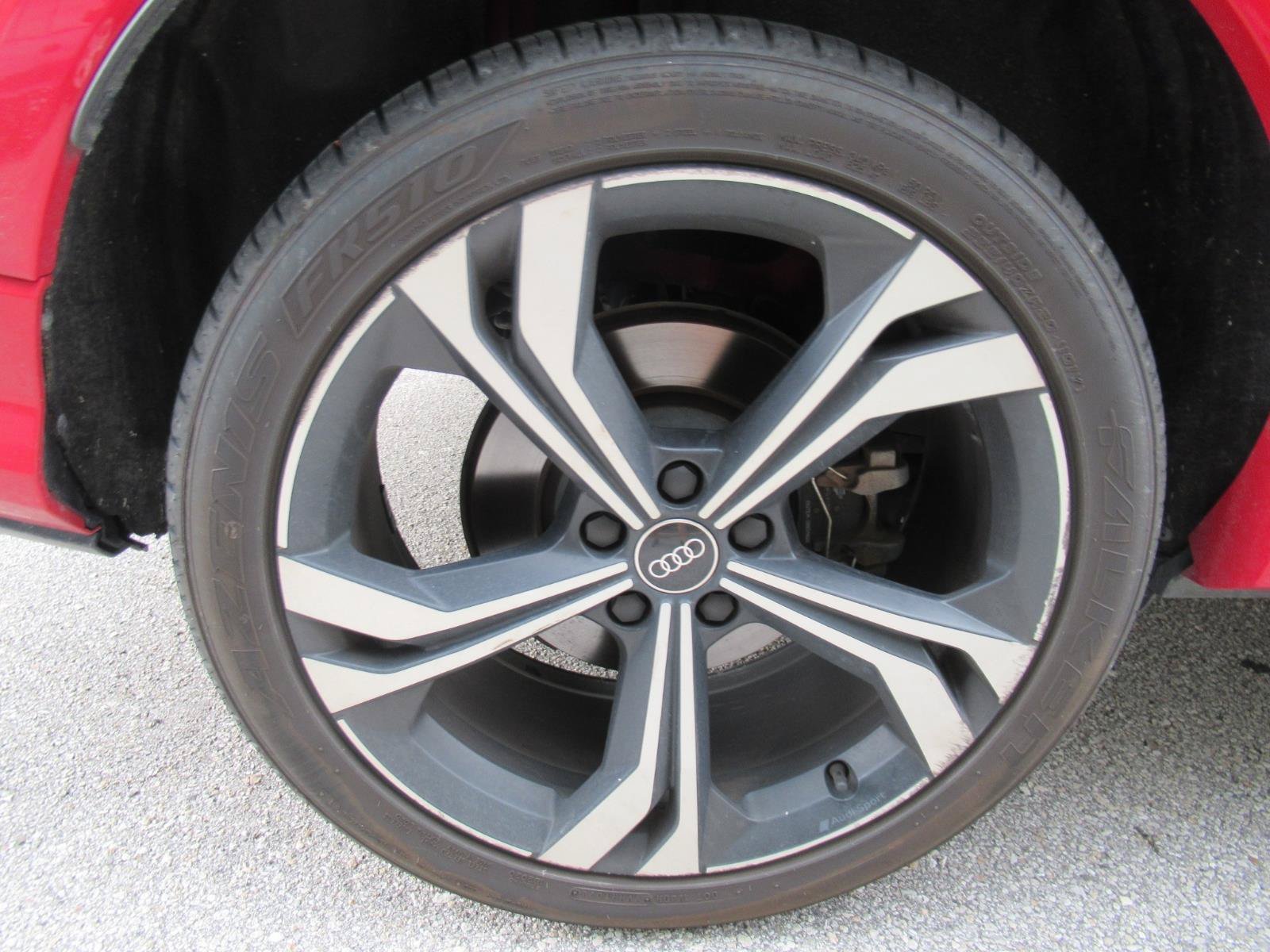 Used 2023 Audi Q3 2.0T Premium Plus w/ Premium Plus Package AWD/4WD image 8