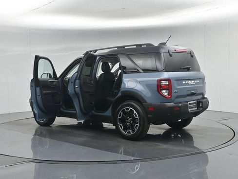 Used 2025 Ford Bronco Sport Outer Banks w/ Outer Banks Tech Package+ AWD/4WD image 37