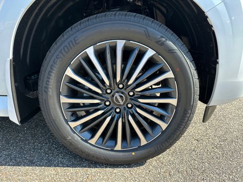 New 2026 Nissan Armada Platinum Reserve image 12