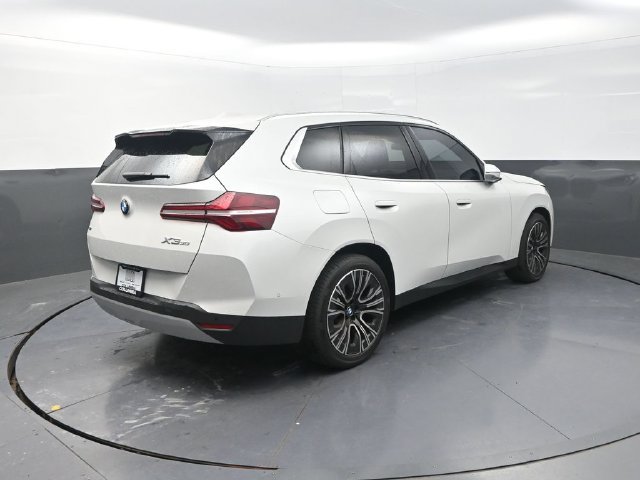 Used 2025 BMW X3 xDrive30i w/ Premium Package AWD/4WD image 10