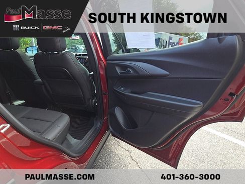 Used 2023 Chevrolet TrailBlazer RS w/ Sun and Liftgate Package AWD/4WD image 22