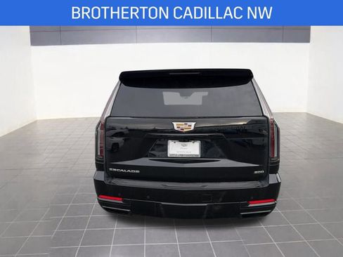 Certified 2025 Cadillac Escalade Sport Platinum image 8